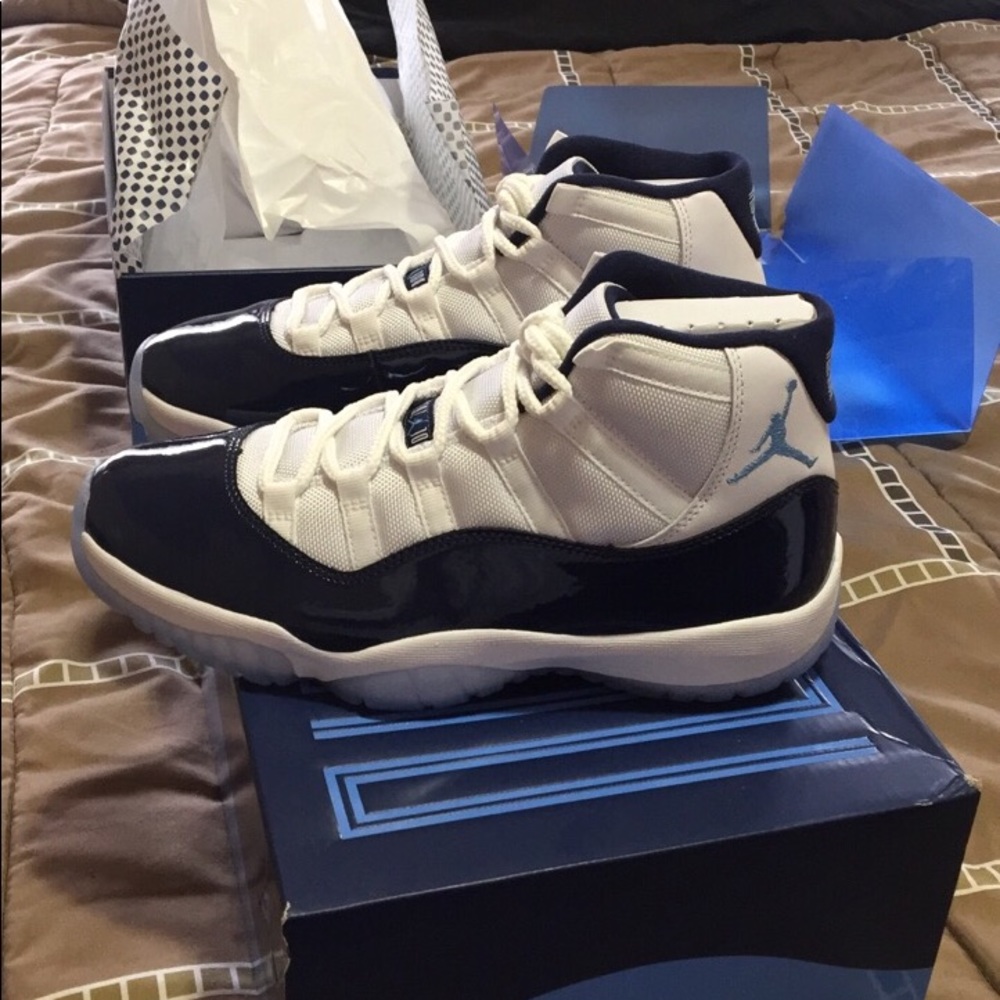 Win like 82......never worn. $265